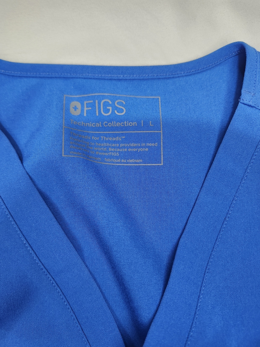 2! Figs Scrub Tops - Picture 5 of 7
